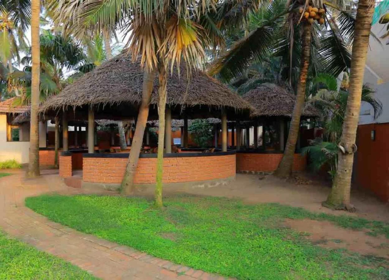 Seaface Beach Resort Ковалам Экстерьер фото